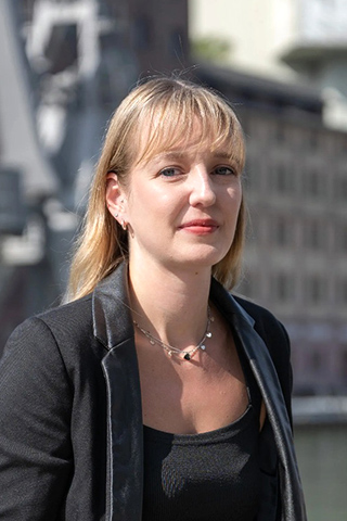 Mandy Porträt Mandy Porträt